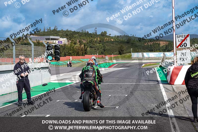 motorbikes;no limits;peter wileman photography;portimao;portugal;trackday digital images